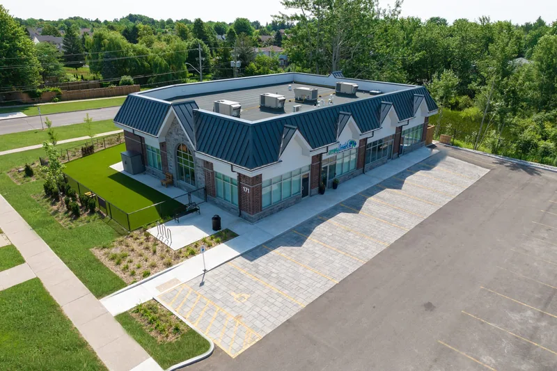 New Plaza Development delivered under a single design-build contract in Courtice, Ontario